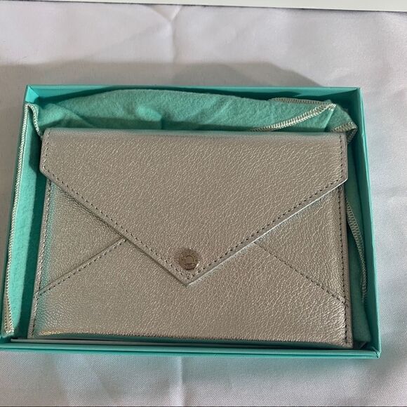 Tiffany & Co  Leather Card Case - New - Picture 8 of 8
